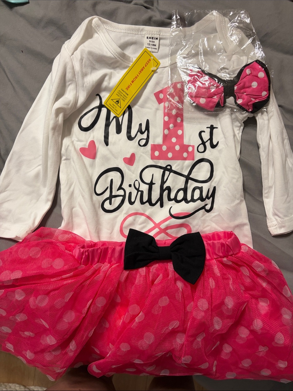 SHEIN White & Hot Pink 2-Piece 'My 1st Birthday' Tutu Outfit